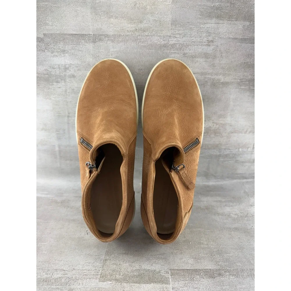 ECCO Soft 7 Tred Zip Booties Camel Brown Nubuck Leather Women Sz 8-8.5 430243